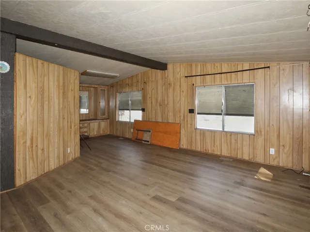 14111 Woodland Drive, Clearlake, California 95422