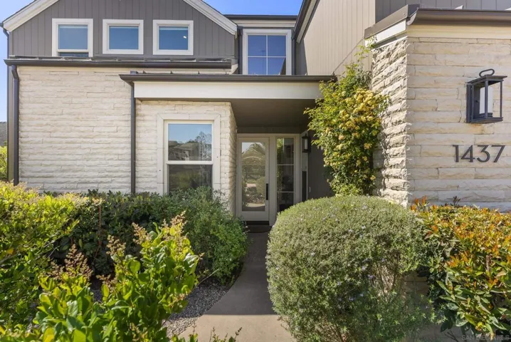 1437 Enclave Ct, Encinitas, California 92024