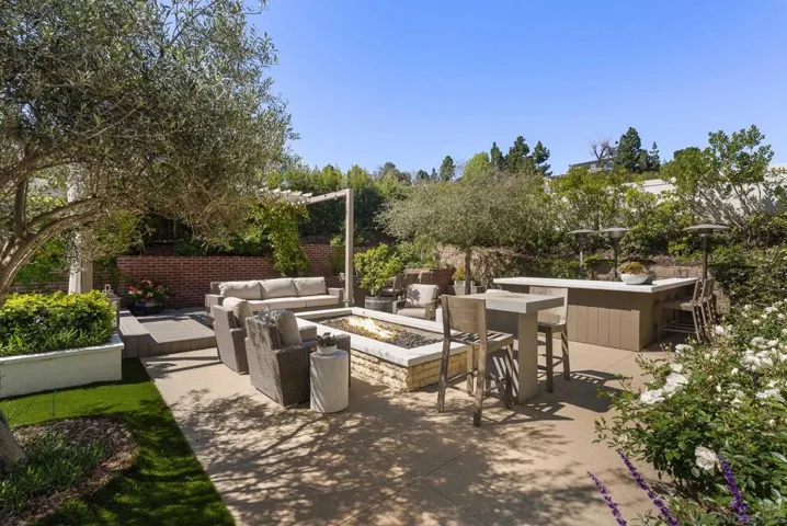 1437 Enclave Ct, Encinitas, California 92024