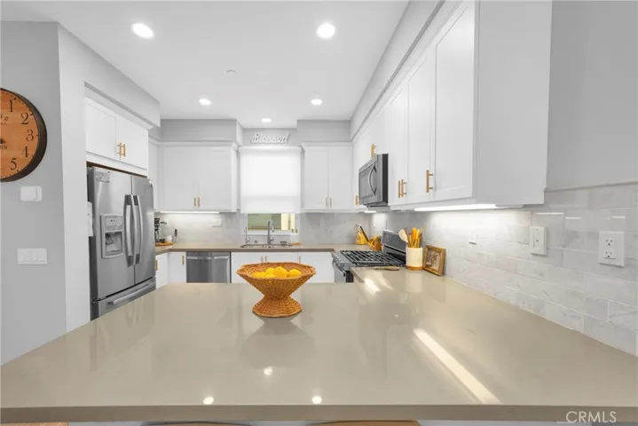 21472 Dahlia Court, Rancho Santa Margarita, California 92679