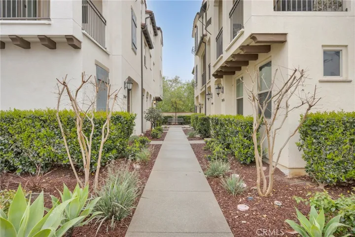 21472 Dahlia Court, Rancho Santa Margarita, California 92679