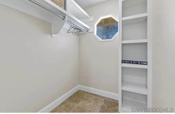 1033 1035 Summit Trl, Escondido, California 92025