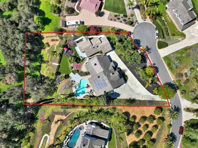 1033 1035 Summit Trl, Escondido, California 92025