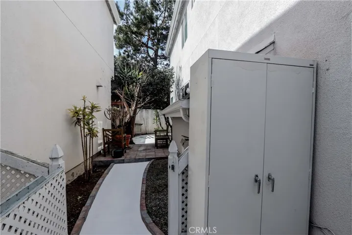 1829 Newport Terrace, San Pedro, California 90732