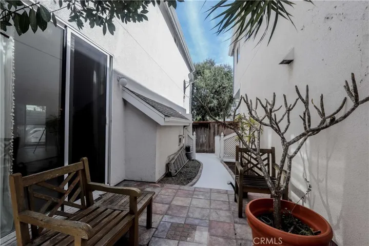 1829 Newport Terrace, San Pedro, California 90732