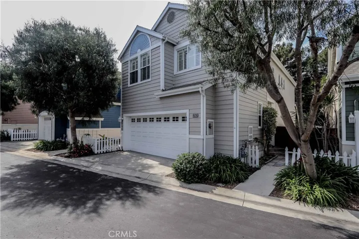 1829 Newport Terrace, San Pedro, California 90732