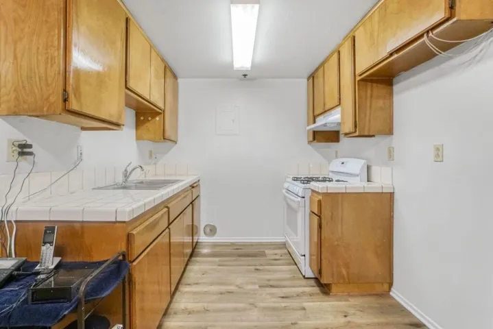 1850 Williams Street, Simi Valley, California 93065