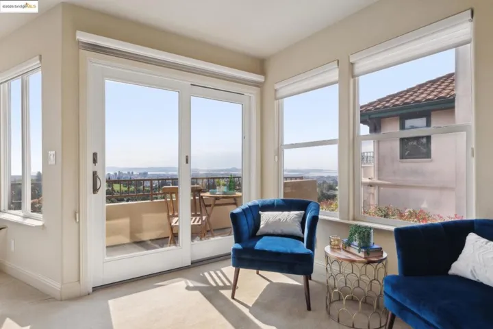 6174 Contra Costa Rd, Oakland, California 94618