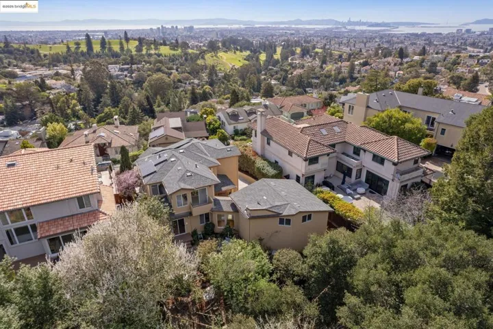 6174 Contra Costa Rd, Oakland, California 94618