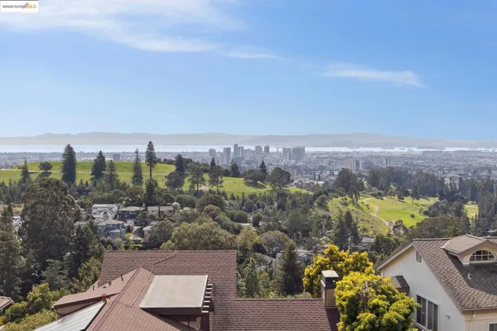 6174 Contra Costa Rd, Oakland, California 94618