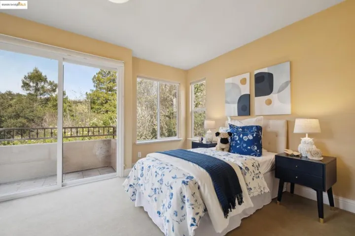 6174 Contra Costa Rd, Oakland, California 94618