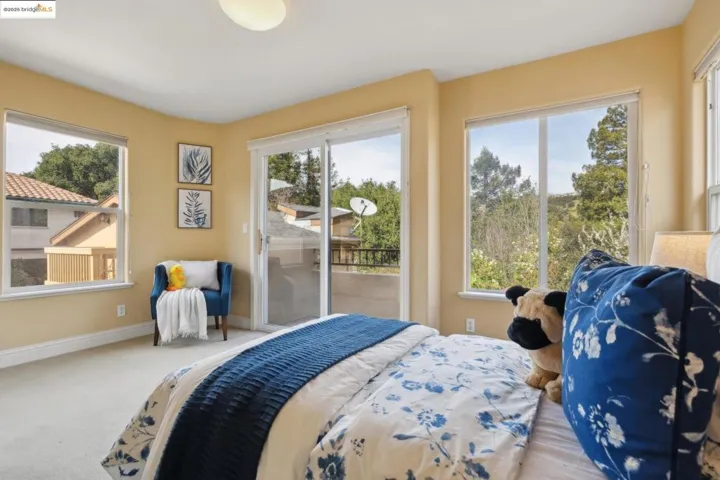 6174 Contra Costa Rd, Oakland, California 94618