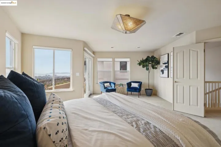 6174 Contra Costa Rd, Oakland, California 94618