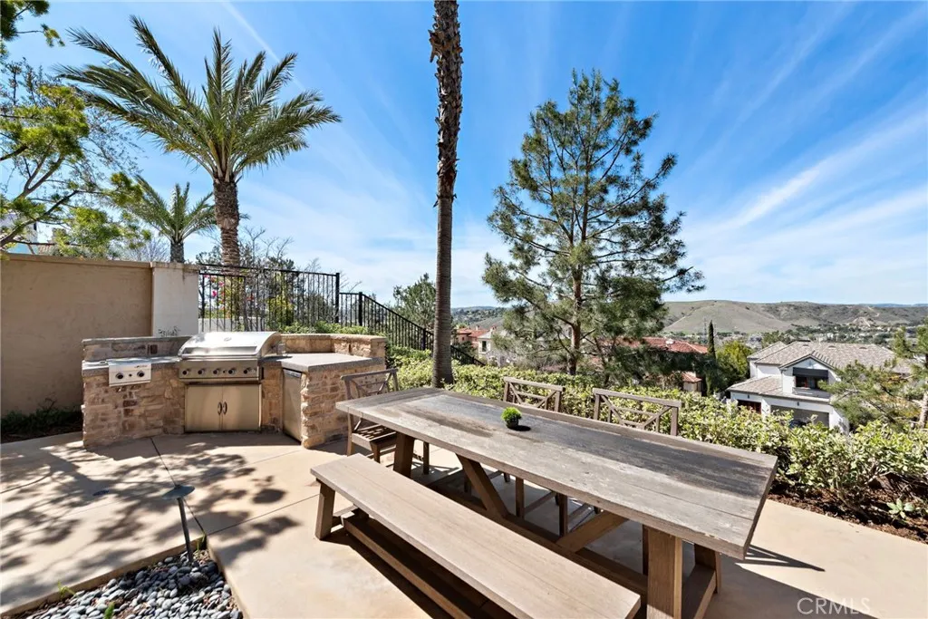 7 Broken Arrow, Ladera Ranch, California 92694 home-pic-39