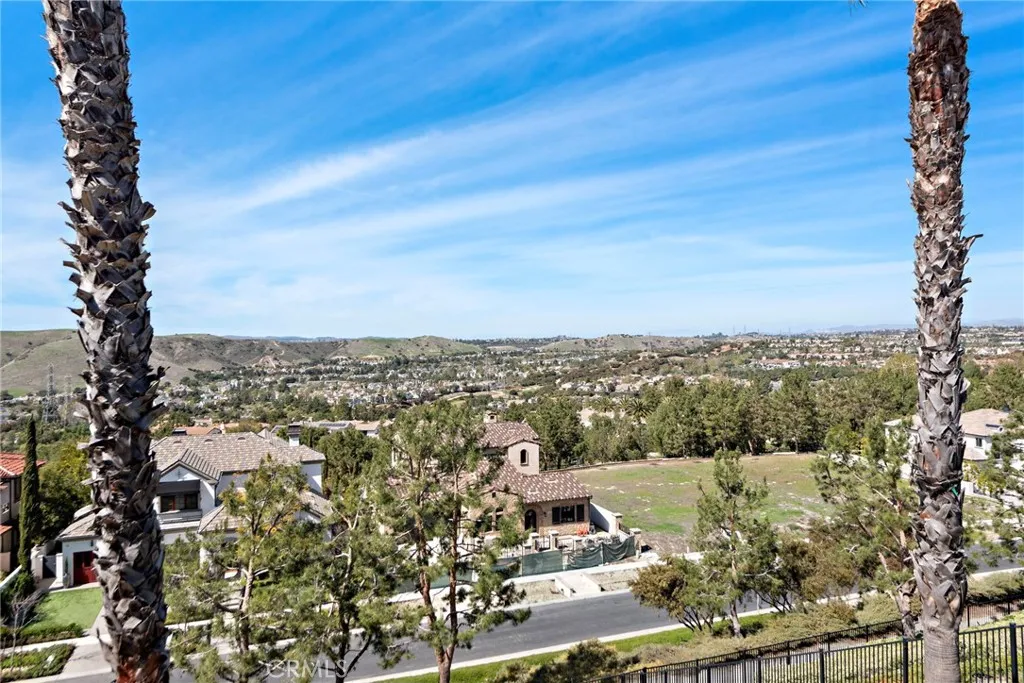 7 Broken Arrow, Ladera Ranch, California 92694 home-pic-43