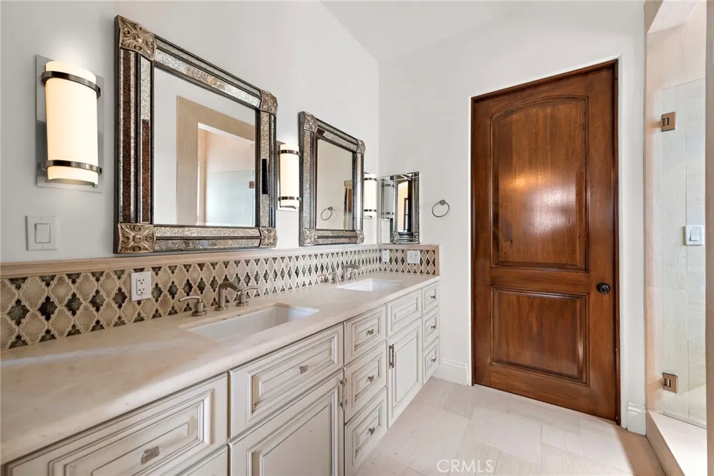 7 Broken Arrow, Ladera Ranch, California 92694 home-pic-28