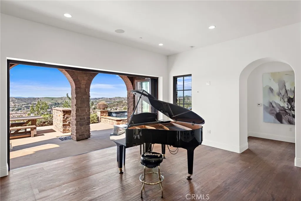 7 Broken Arrow, Ladera Ranch, California 92694 home-pic-13