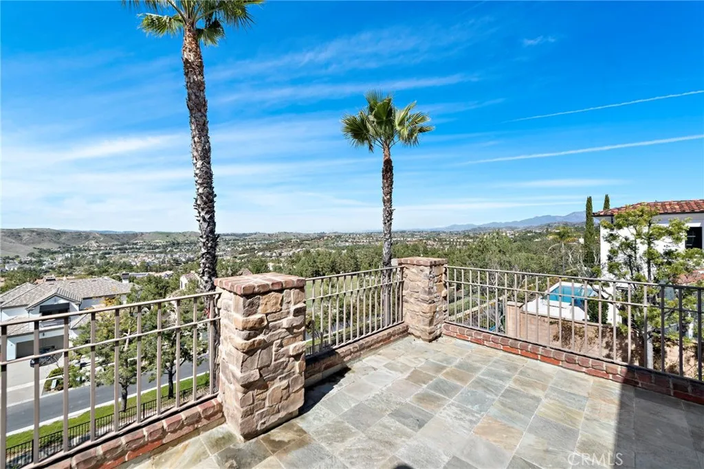 7 Broken Arrow, Ladera Ranch, California 92694 home-pic-42