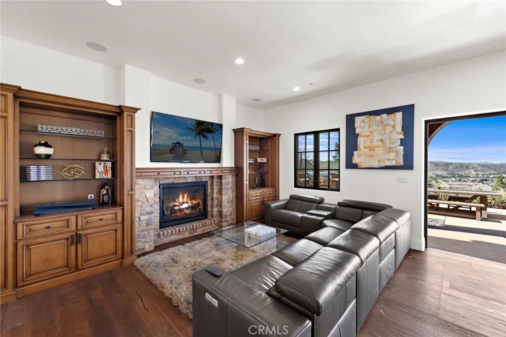 7 Broken Arrow, Ladera Ranch, California 92694 home-pic-15