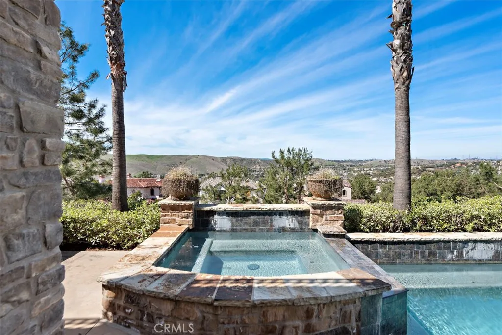 7 Broken Arrow, Ladera Ranch, California 92694 home-pic-38