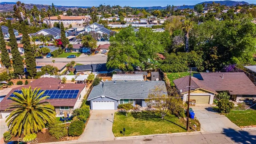 730 Driftwood Lane, Fallbrook, California 92028
