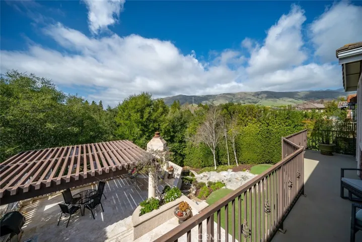 4443 Spanish Oaks Drive, San Luis Obispo, California 93401
