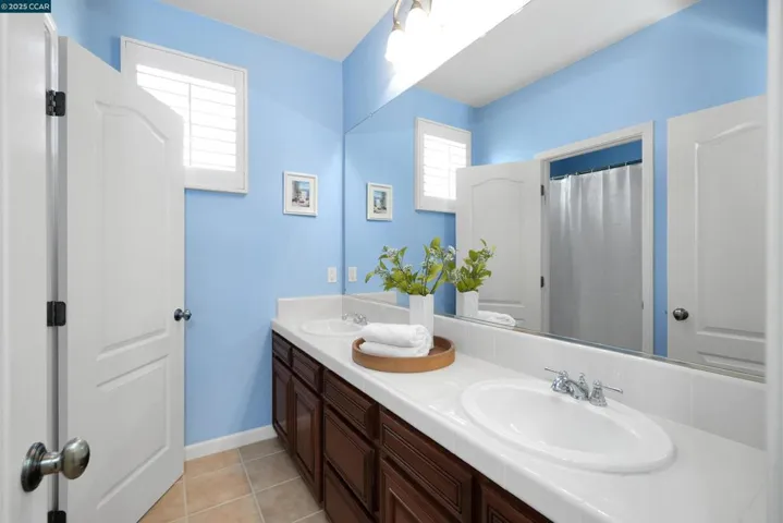 1607 Angsley Ln, San Ramon, California 94582