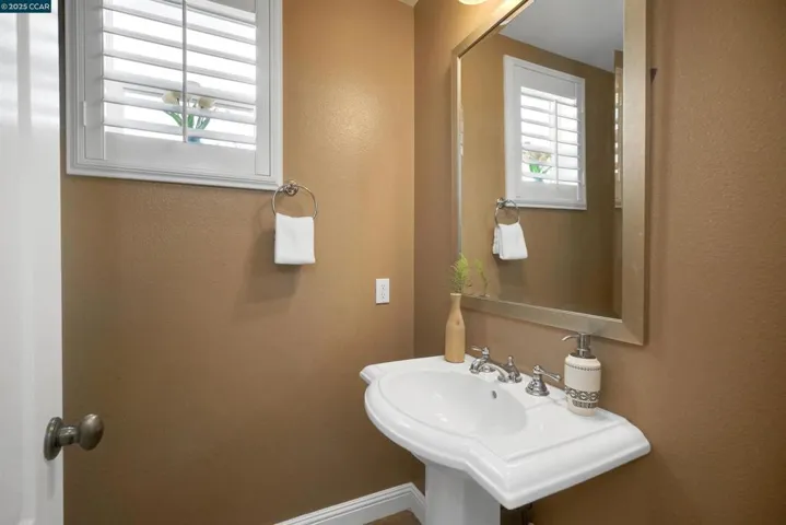 1607 Angsley Ln, San Ramon, California 94582