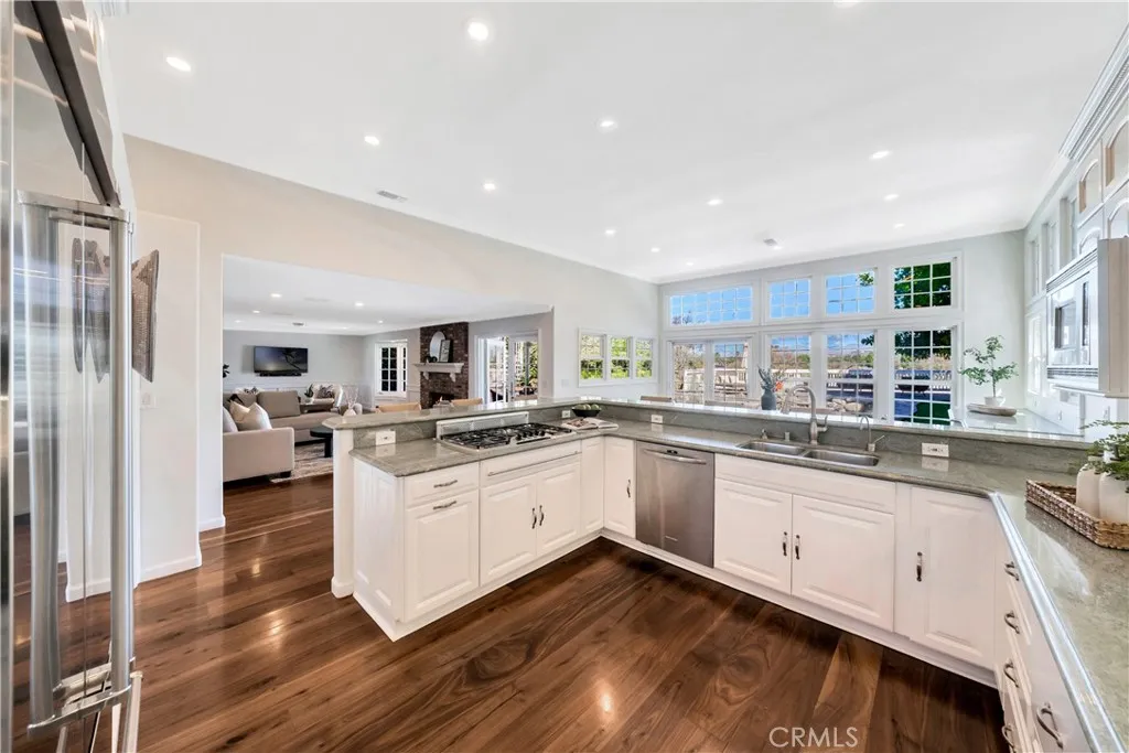 25941 Sheriff Road, Laguna Hills, California 92653 home-pic-14