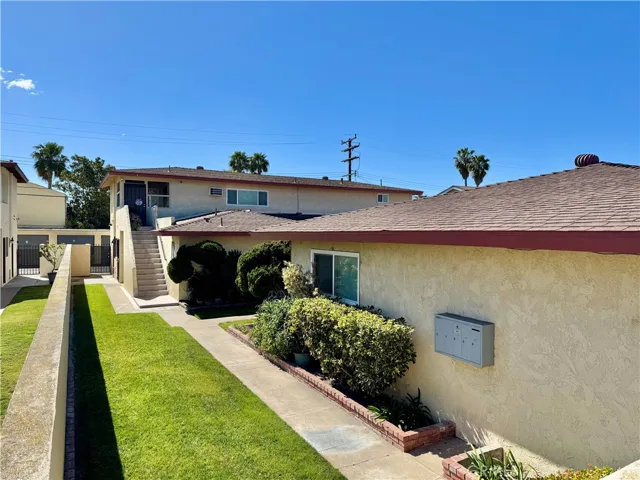 3212 W Cabot Drive, Anaheim, California 92804