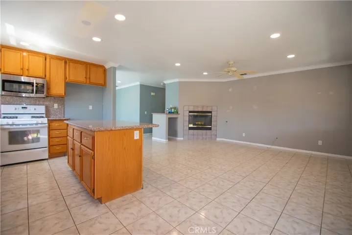 4800 Bloomwood Court, Hemet, California 92545