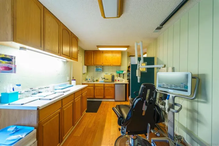 919 E Grand Avenue, Escondido, California 92025