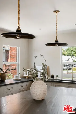 5746 Fallsgrove Street, Los Angeles, California 90016