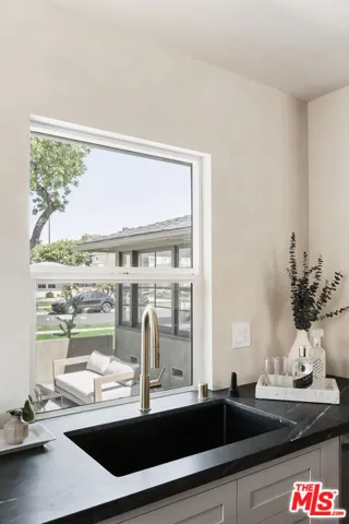 5746 Fallsgrove Street, Los Angeles, California 90016