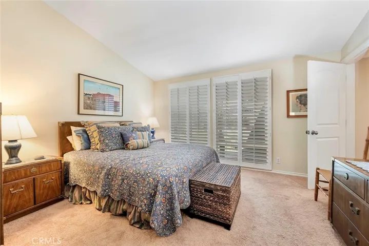 11402 Donovan Road, Los Alamitos, California 90720