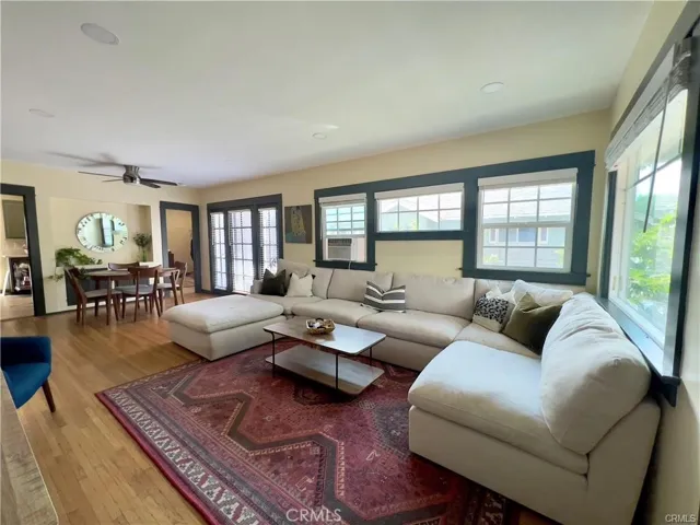 216 Termino Avenue, Long Beach, California 90803
