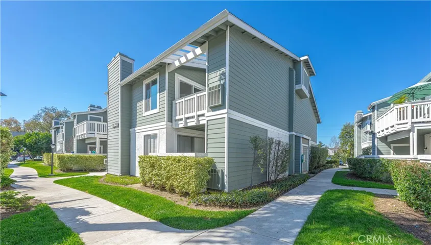 16440 Atherton Mtn 36, Fountain Valley, California 92708