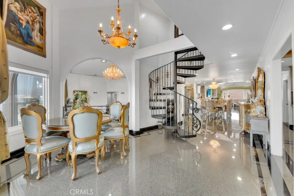 4440 Bergamo Drive, Encino, California 91436 home-pic-11