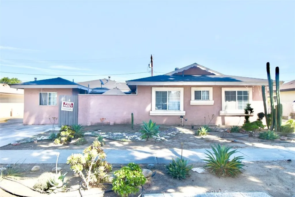 1236 N Dresden Place, Anaheim, California 92801 home-pic-0