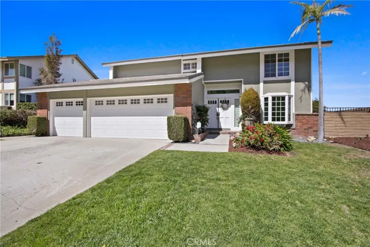 6681 E Smokewood Circle, Anaheim Hills, California 92807