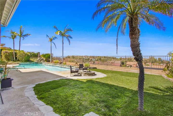 Spacious Yard