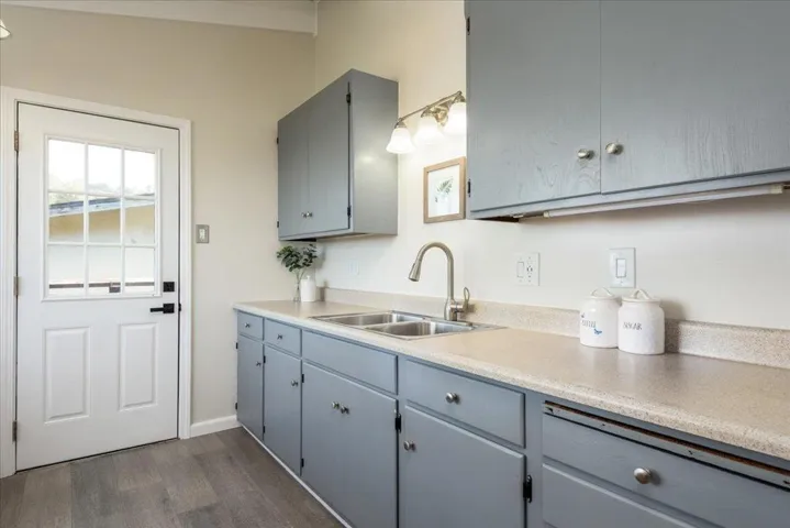 815 Edgemar Avenue, Pacifica, California 94044
