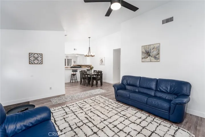 39543 Seven Oaks Drive, Murrieta, California 92562