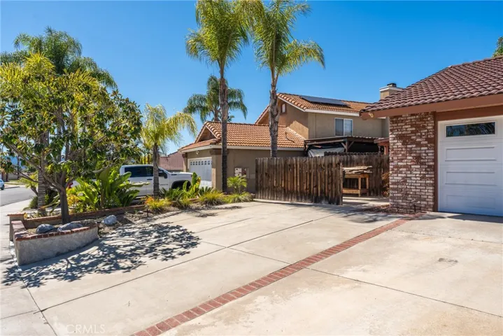 39543 Seven Oaks Drive, Murrieta, California 92562