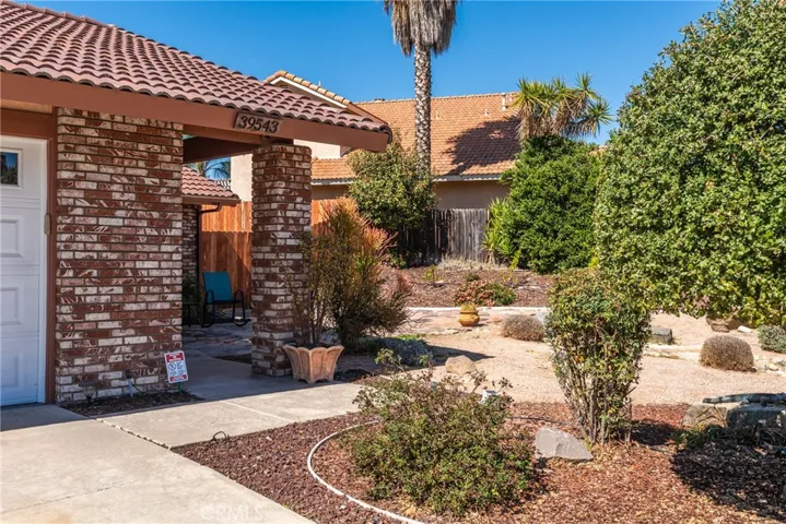 39543 Seven Oaks Drive, Murrieta, California 92562