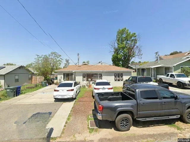 429 D Street, Ramona, California 92065