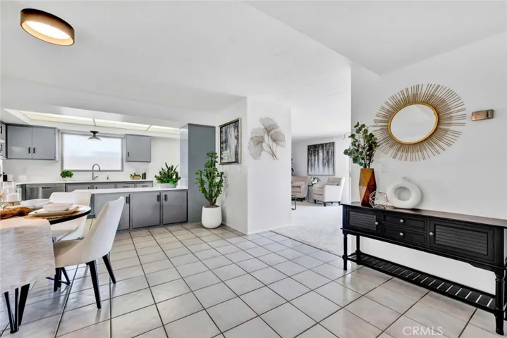 Open Light and Bright Floorplan