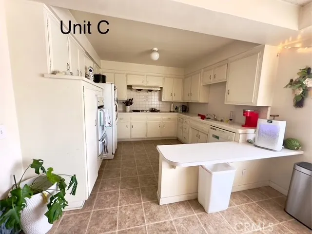 100 N El Molino, Alhambra, California 91801