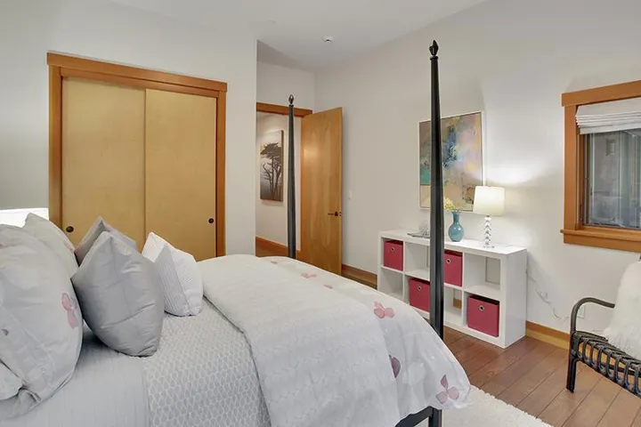277 Grandview Drive, Woodside, California 94062