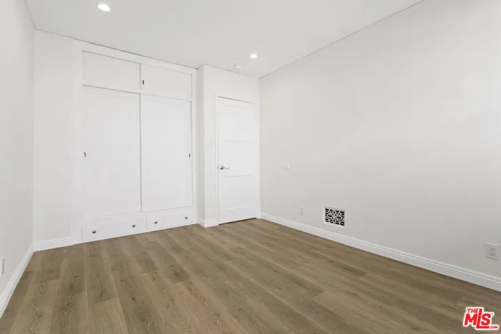 345 N Sycamore Avenue 349, Los Angeles, California 90036